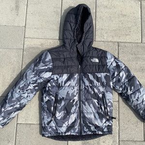 Boy’s North Face warm black camo print jacket